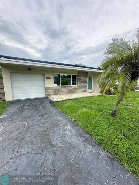 6877 NW 28th St, Sunrise, FL 33313