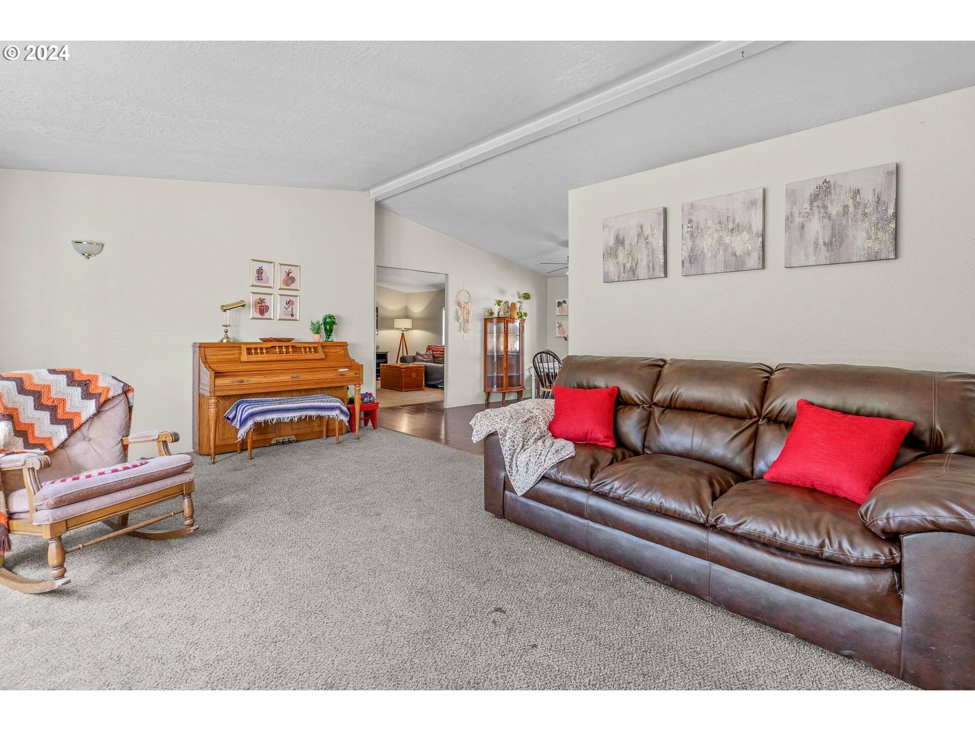 Carlton, OR 97111,339 N 5TH ST