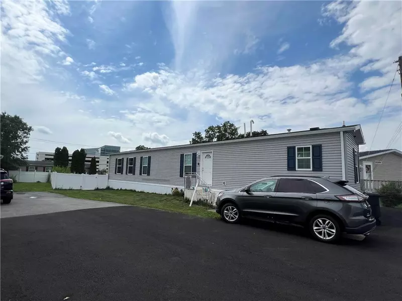 1190 Grange Road #N3, Lower Macungie Twp, PA 18106