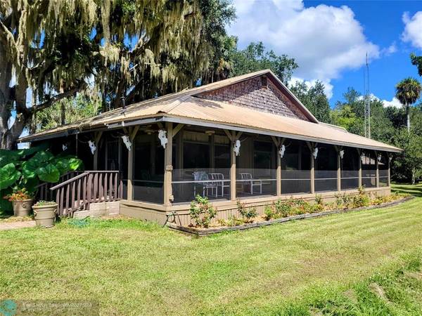 Lorida, FL 33857,70 Tin House Cove Rd