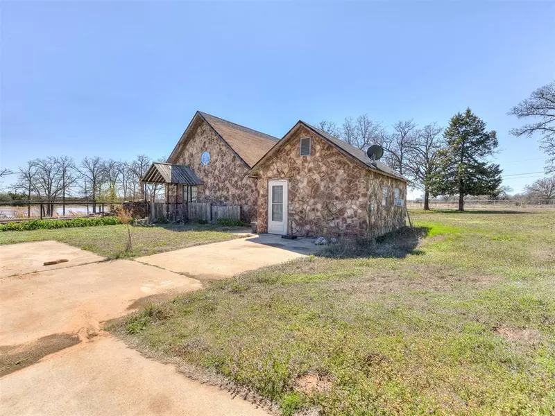 16501 168th Road, Lexington, OK 73051