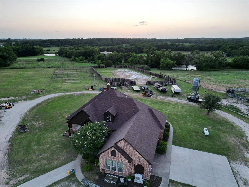 35 County Road 154,  Gainesville,  TX 76240