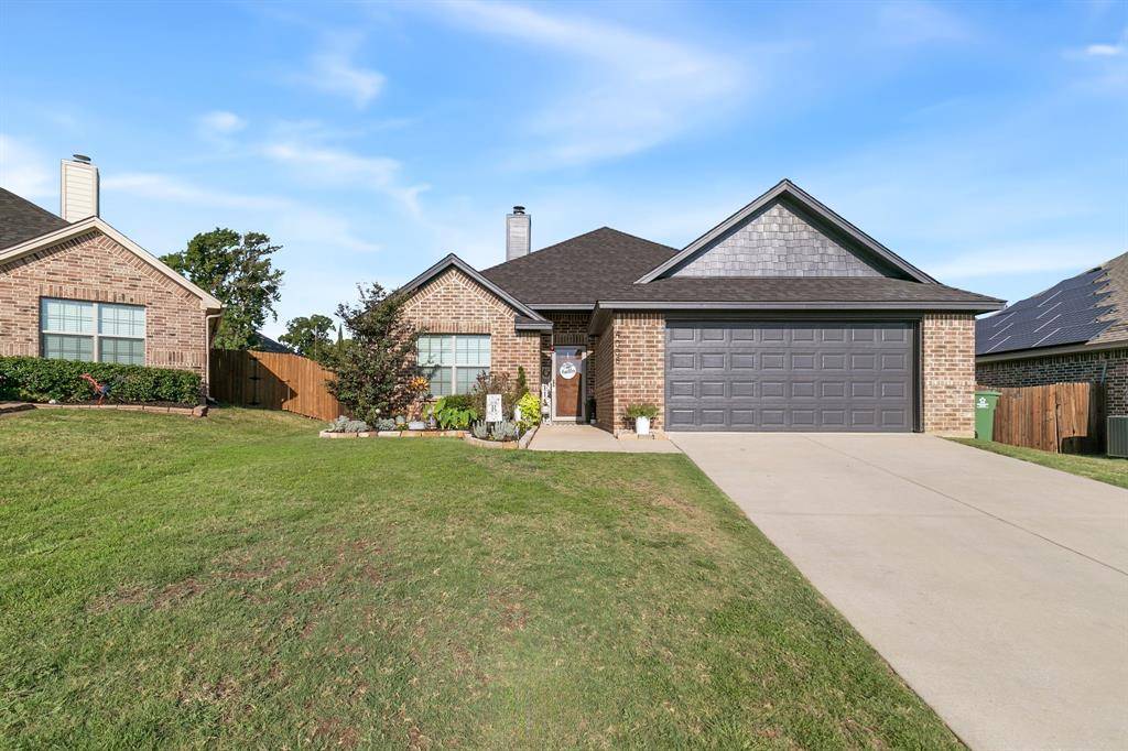 Aubrey, TX 76227,4008 Oakwood Circle