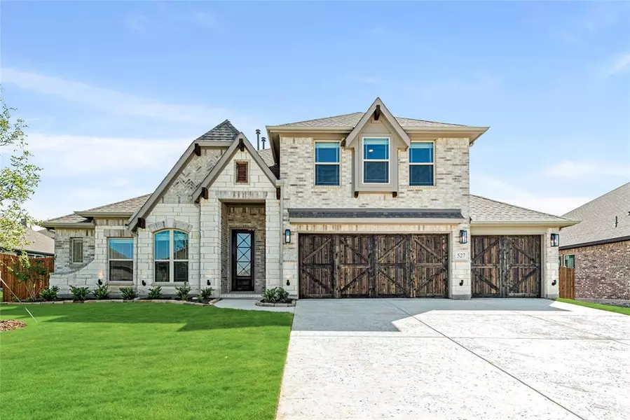 527 Amesbury Drive, Forney, TX 75126