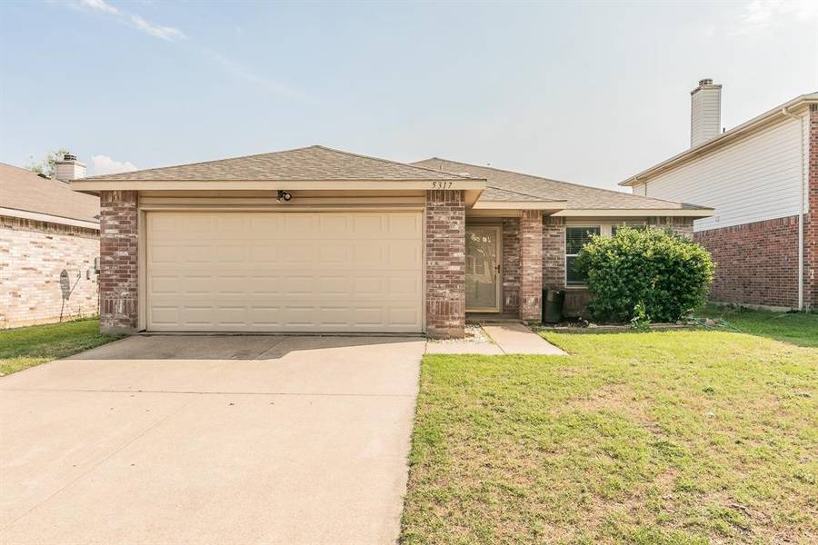 5317 Lansdowne Avenue, Fort Worth, TX 76135