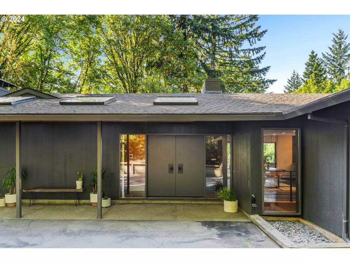 Portland, OR 97229,395 NW BRYNWOOD LN