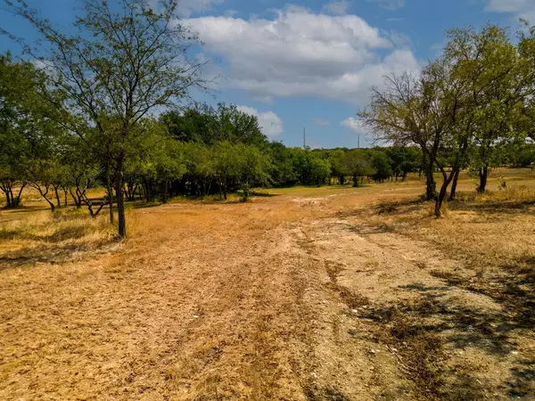 Weatherford, TX 76088,1060 Woodland Road