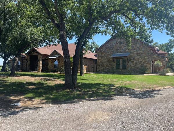 Millsap, TX 76066,5301 Lazy Bend Road