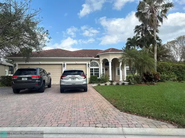 Coral Springs, FL 33071,903 NW 118th Way