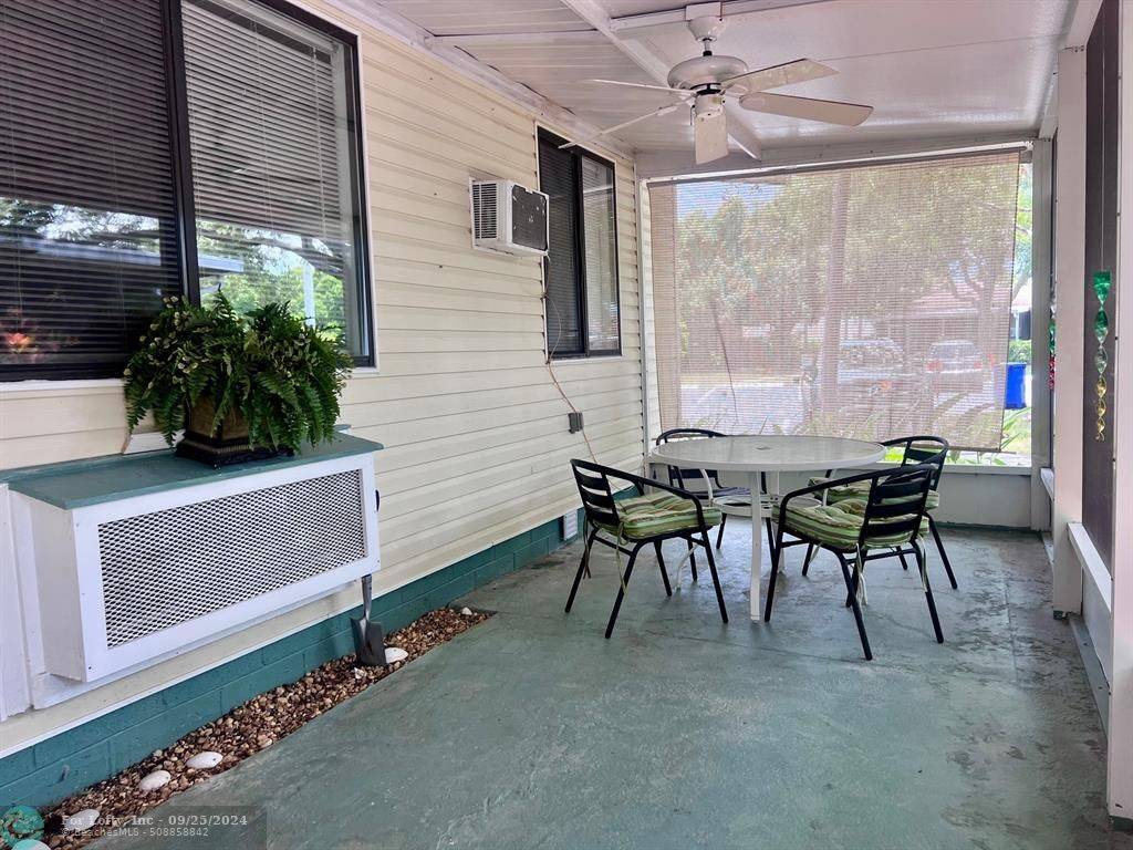 Vero Beach, FL 32962,570 7th Pl  #570