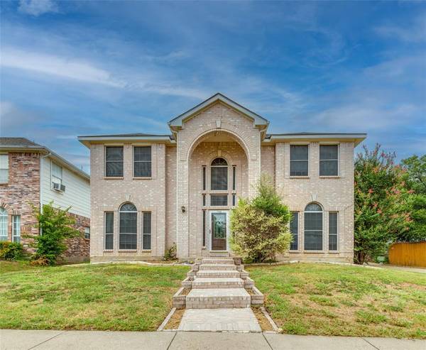 7762 Teal Drive,  Fort Worth,  TX 76137