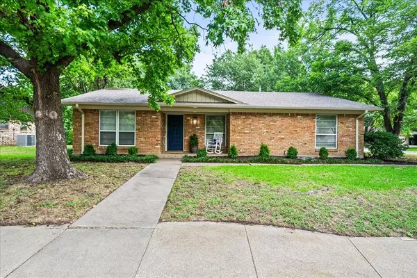 Denton, TX 76209,1429 Kings Row