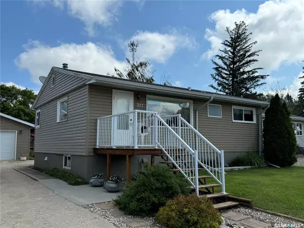 317 7th AVENUE W, Biggar, SK S0K 0M0