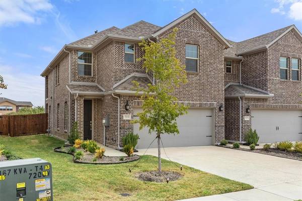 Lewisville, TX 75077,593 Hutchinson Lane