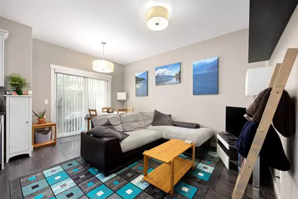 Calgary, AB T3N0R8,654 Skyview Ranch GRV NE