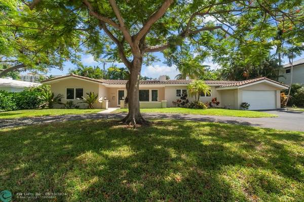 2608 NE 12th St, Fort Lauderdale, FL 33304