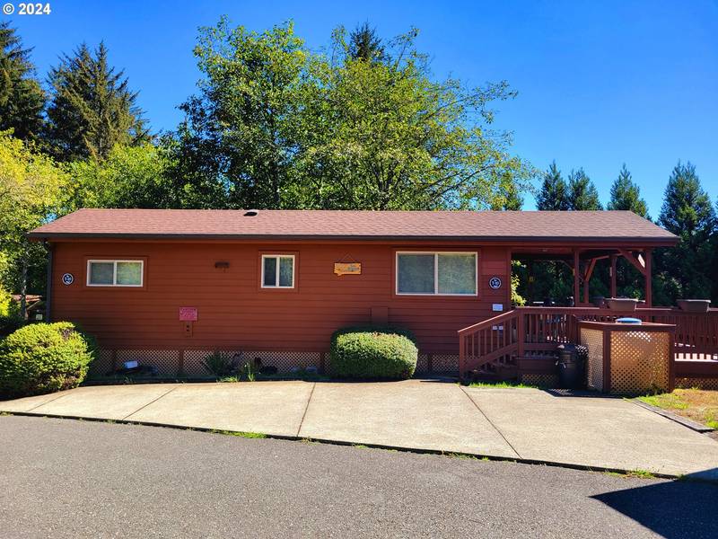 19921 WHALESHEAD RD #T10, Brookings, OR 97415