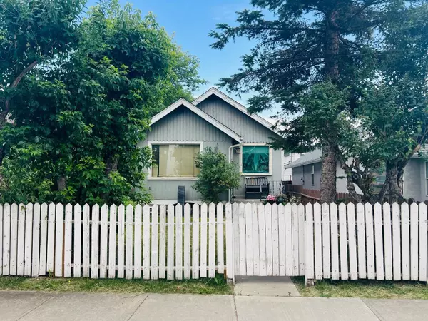 Calgary, AB T2E 1P2,251 19 AVE NE