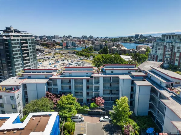 Victoria, BC V9A 7N9,455 Sitkum Rd #303