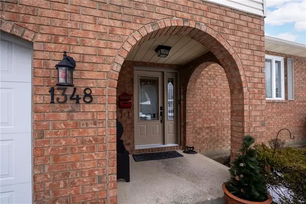 Cornwall, ON K6H 6P6,1348 LANCASTER CRES