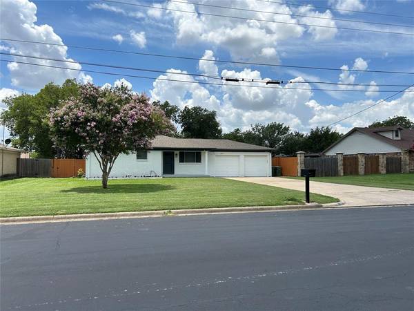 1307 Yates Drive,  Hurst,  TX 76053