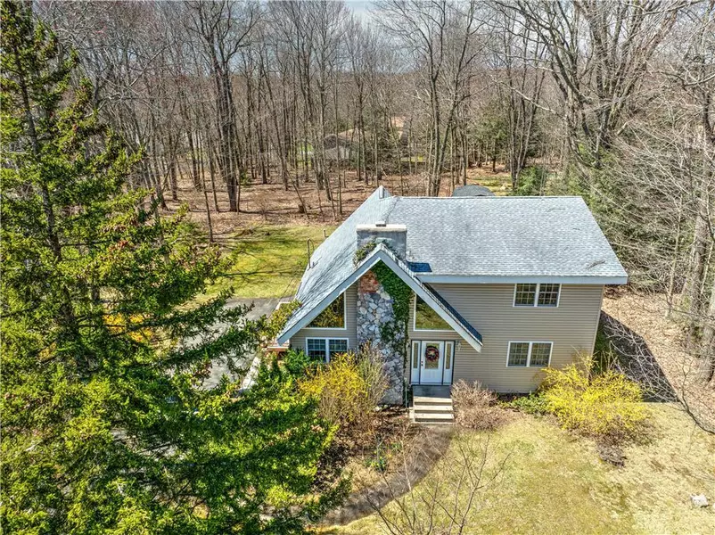 323 Sidney Avenue, Coolbaugh Twp, PA 18346