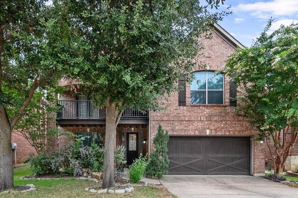 1018 Texas Star Court,  Euless,  TX 76040