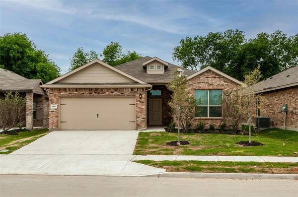 Fort Worth, TX 76131,9241 Wood Covert Way