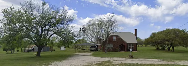 138 Smith Road, Jacksboro, TX 76458