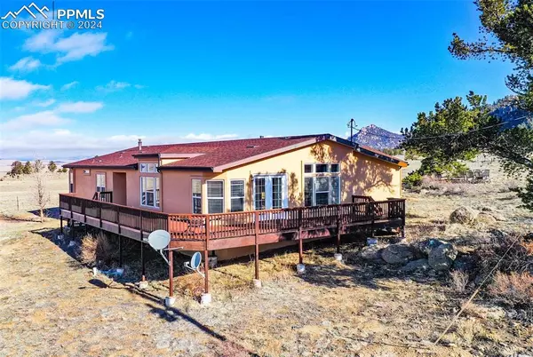 688 Tiara RD, Lake George, CO 80827