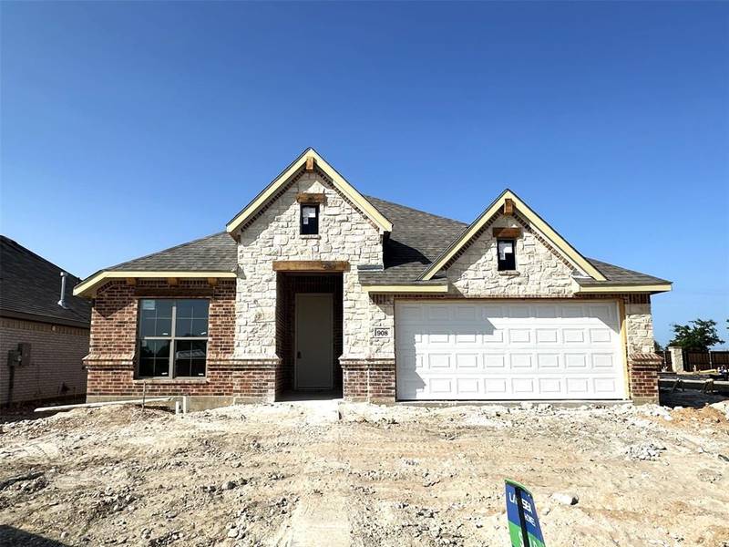 908 Misty Lane, Cleburne, TX 76033