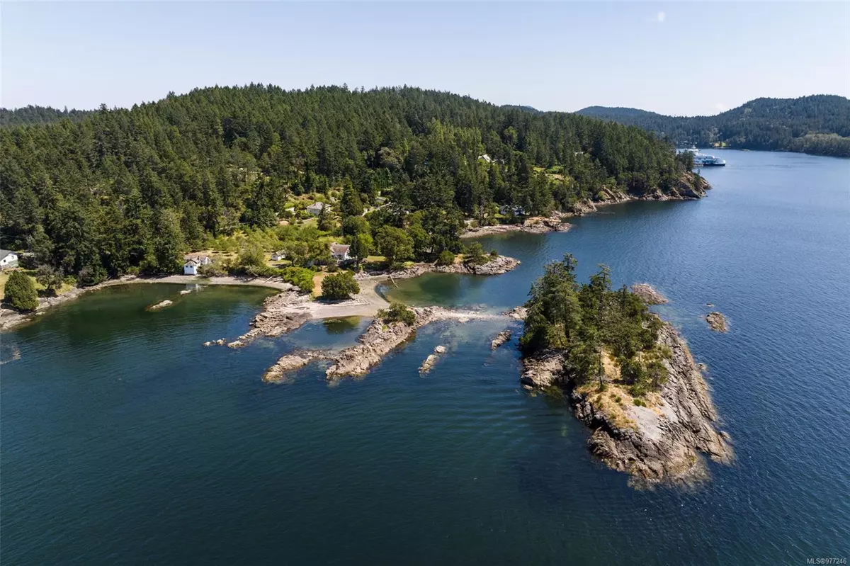 Pender Island, BC V0N 2M1,1309 Mackinnon Rd