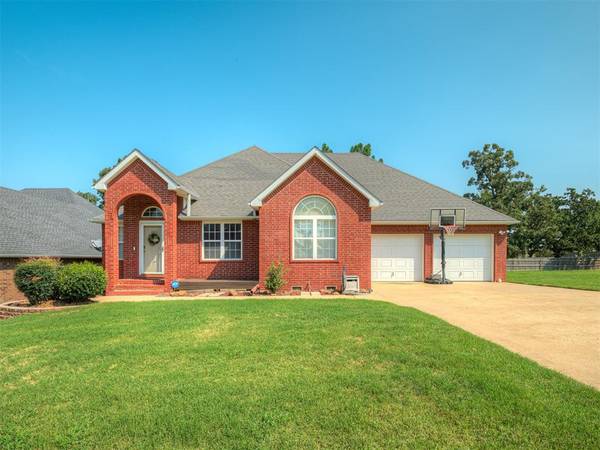 403 Oklahoma Avenue, Mcalester, OK 74501