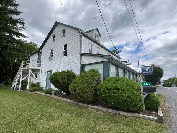 Bushkill Twp, PA 18064,402 W Moorestown Road