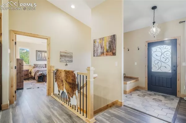 Florissant, CO 80816,325 Spring Valley DR