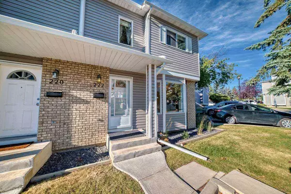 222 Cedarwood PARK SW, Calgary, AB T2W 5T6