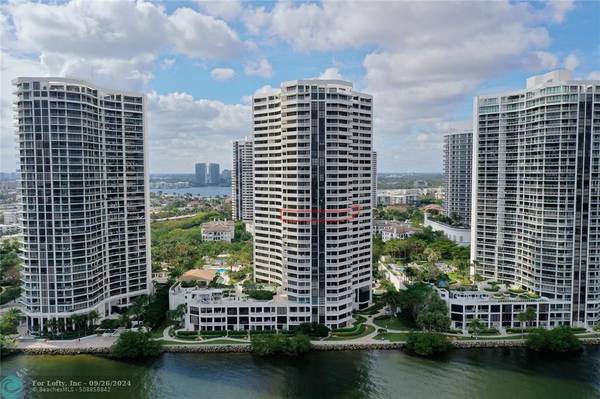 Aventura, FL 33160,3000 Island Blvd  #1605