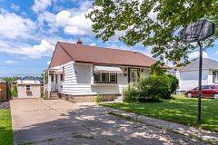 76 Albert ST W, Thorold, ON L2V 2G9