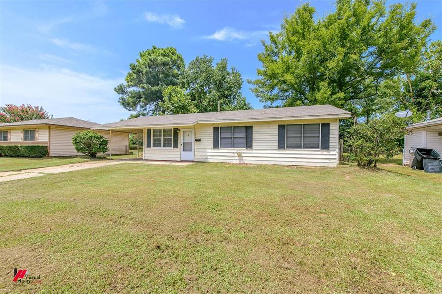 1305 Gladiolus Street, Bossier City, LA 71112