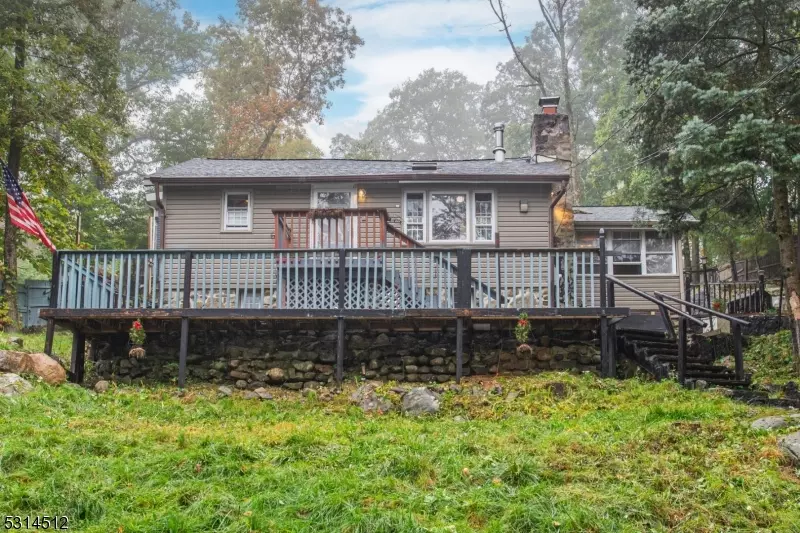 257 Waconia Rd, Vernon Twp., NJ 07422