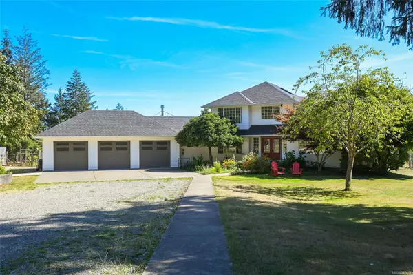 Comox, BC V9J 1X7,2096 May Rd