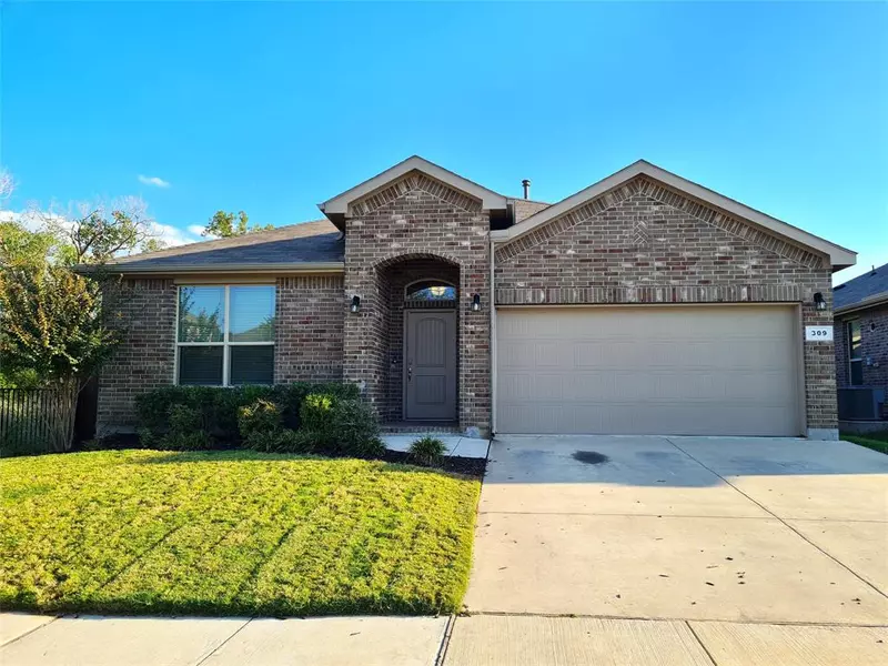 309 Oakbluff Drive, Denton, TX 76210