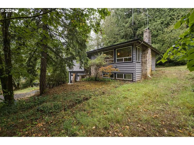 34125 NE CORRAL CREEK RD, Newberg, OR 97132