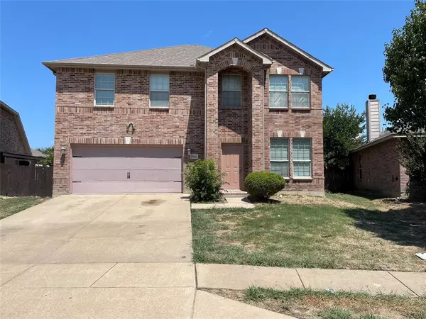 5820 Misty Breeze Drive, Fort Worth, TX 76179