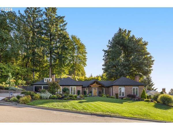 Lake Oswego, OR 97034,2366 PALISADES CREST DR