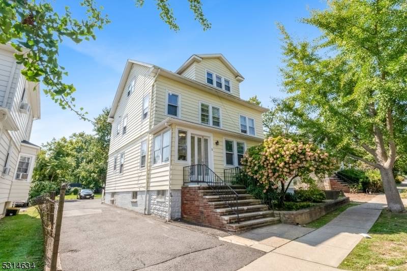 5 Loveland St #3, Madison Boro, NJ 07940