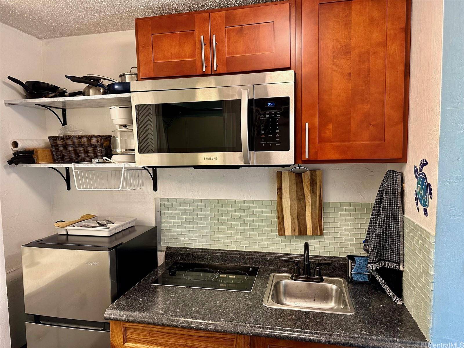 Honolulu, HI 96815,2450 Prince Edward Street #606A