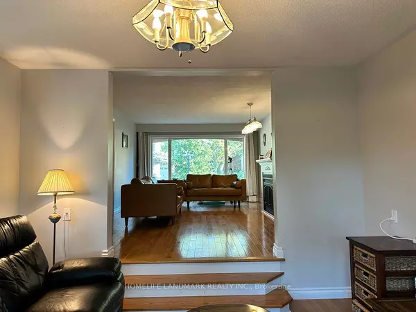 Oakville, ON L6J 5R1,225 Chebucto DR