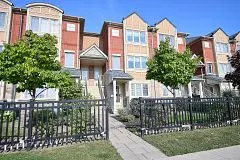 Mississauga, ON L5M 0E8,3985 Eglinton AVE W #16