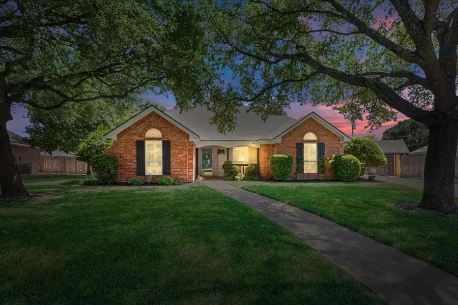 10133 Polo Park Circle, Waco, TX 76712